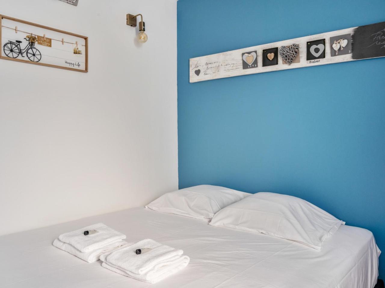 Joli Studio Rue De Nazareth Париж Екстериор снимка